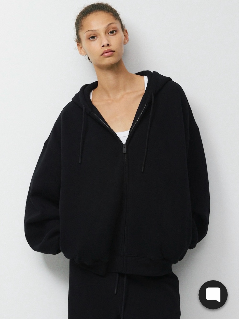 Aritzia Cozy Sweatfleece Mega Zip Hoodie Black Size L